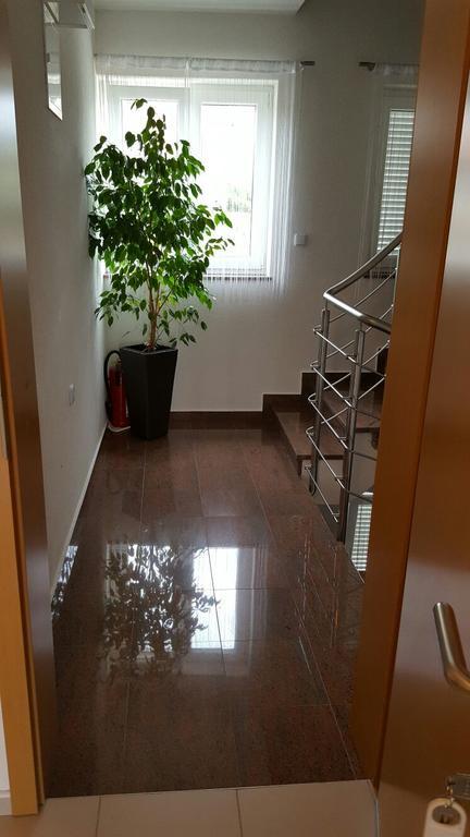 Haus Ella Novi Vinodolski